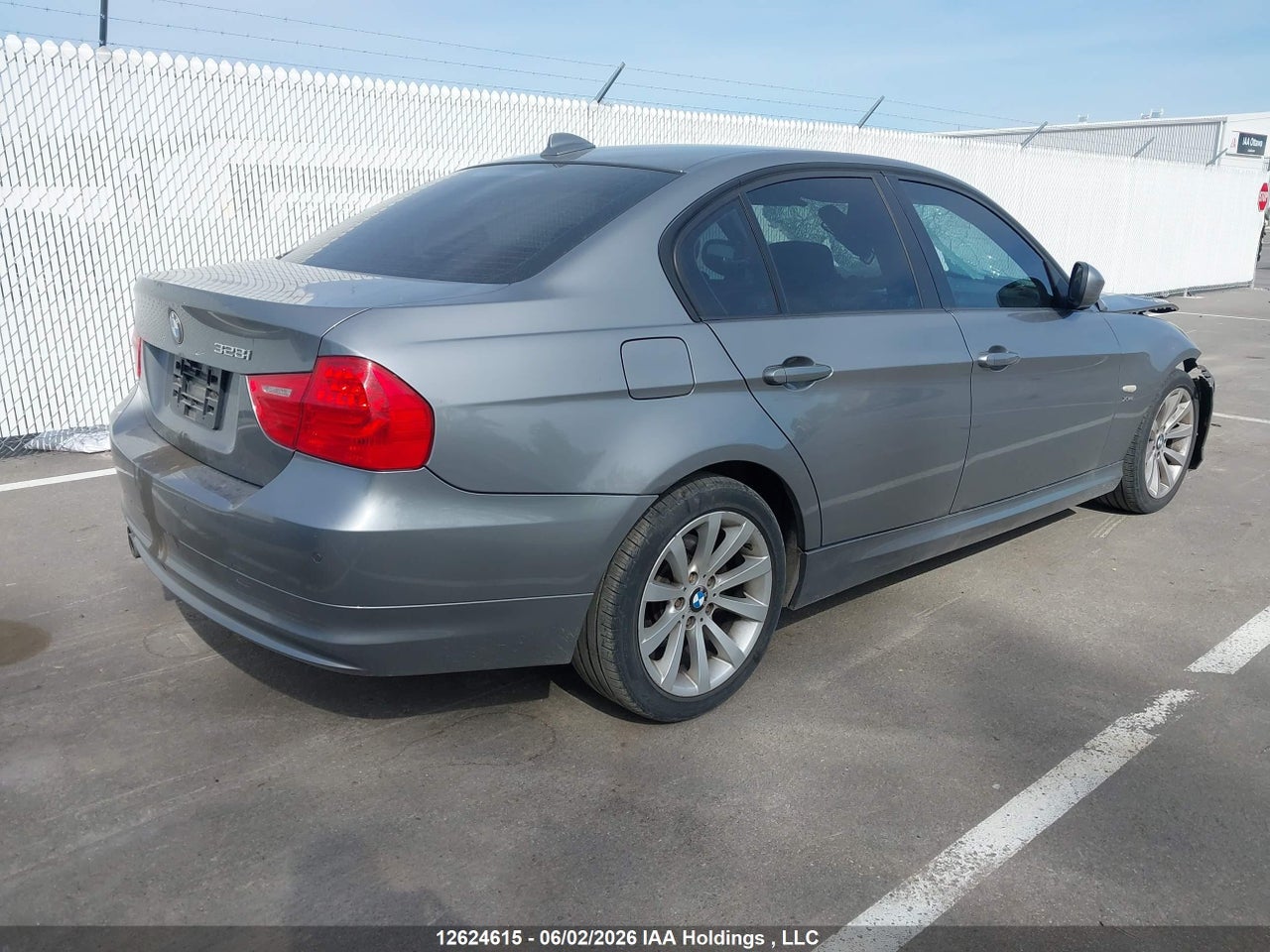 WBAPK7C57BA974142 · 2011 BMW 328I XDRIVE · 4/20