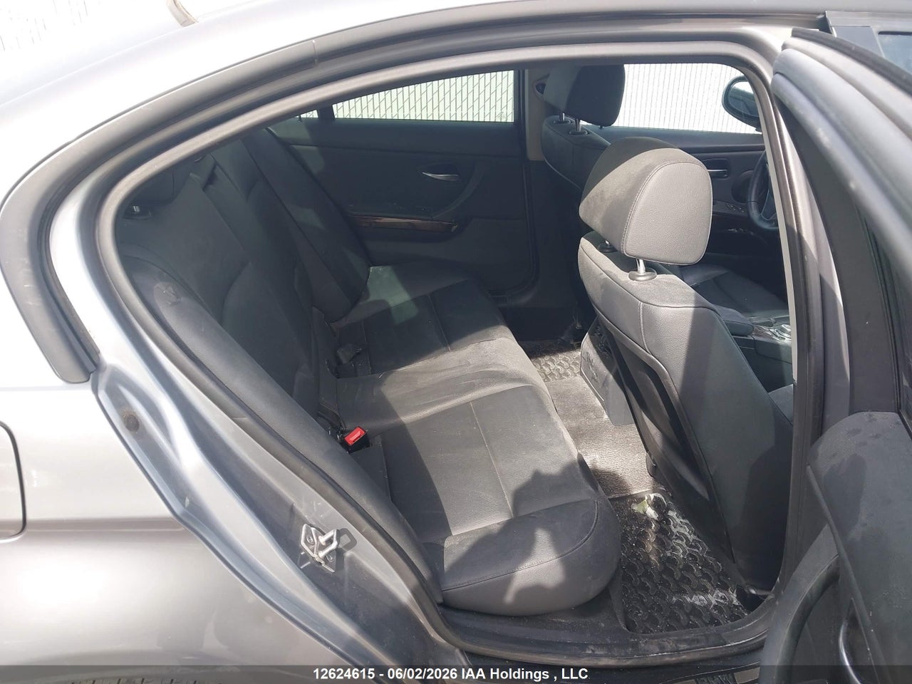 WBAPK7C57BA974142 · 2011 BMW 328I XDRIVE · 8/20