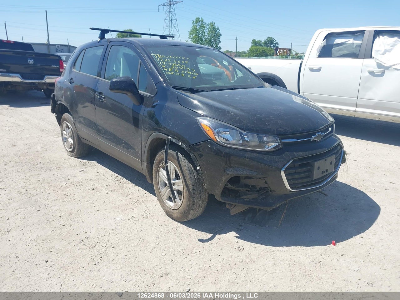3GNCJNSB7KL354133 · 2019 CHEVROLET TRAX LS