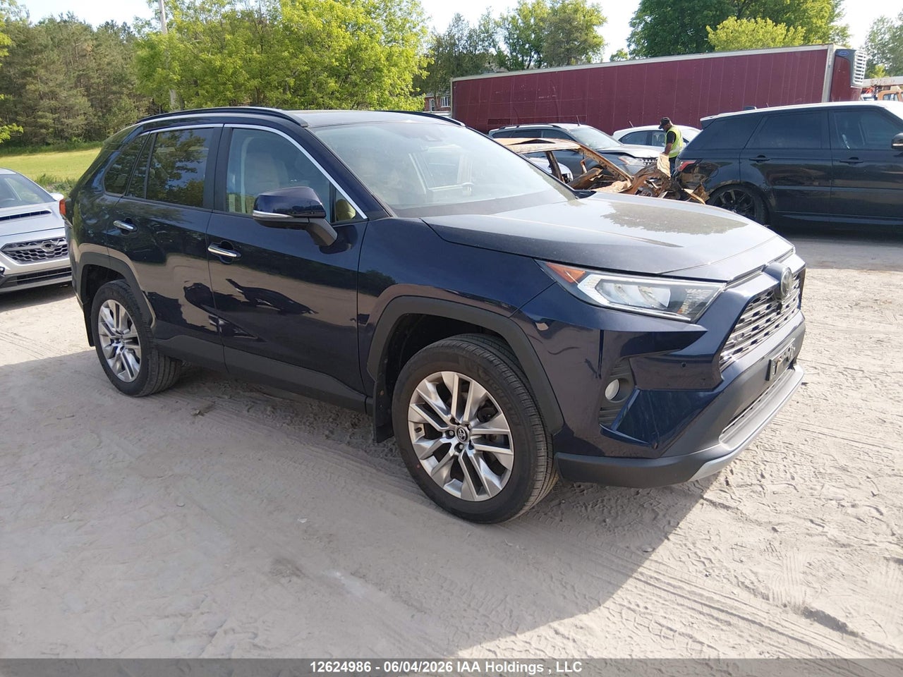 2T3D1RFV7KW006723 · 2019 TOYOTA RAV4 LIMITED