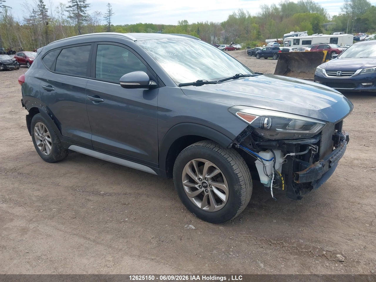 KM8J3CA43HU480257 · 2017 HYUNDAI TUCSON PREMIUM