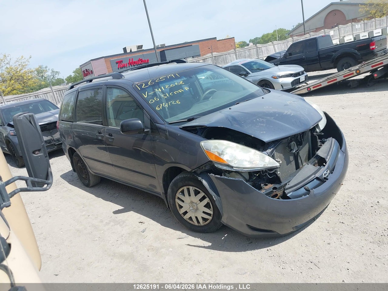 5TDZA29C66S412068 · 2006 TOYOTA SIENNA CE