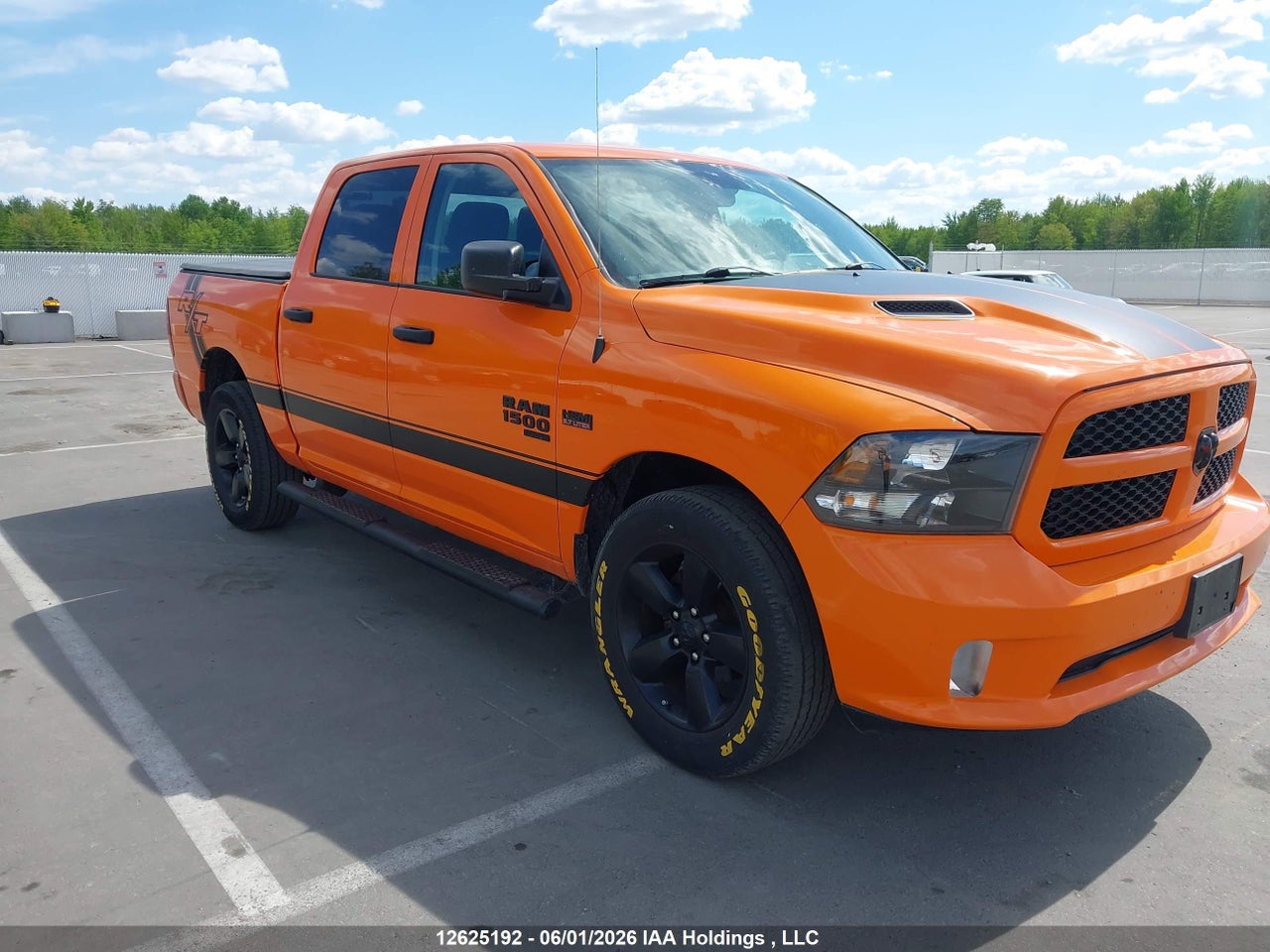 1C6RR7KT0KS611691 · 2019 RAM 1500 CLASSIC TRADESMAN