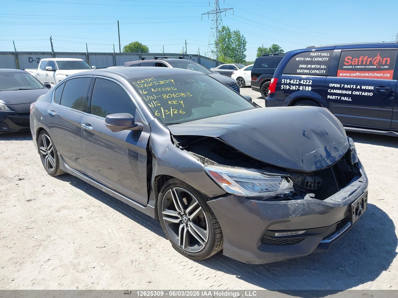 1HGCR3F91GA801083 · 2016 HONDA ACCORD TOURING
