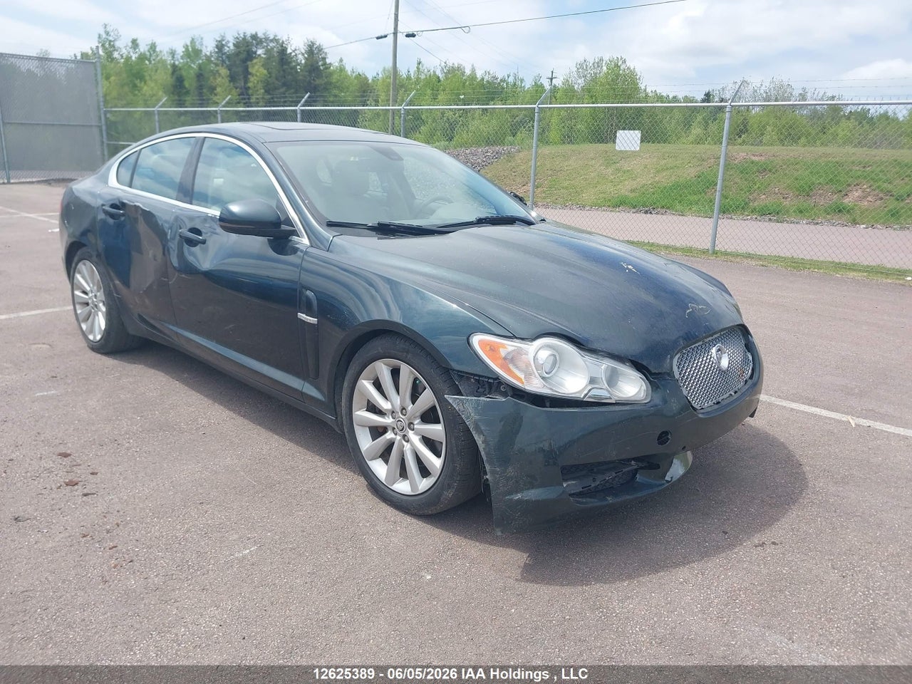 SAJXA0GB5ALR76411 · 2010 JAGUAR XF PREMIUM LUXURY