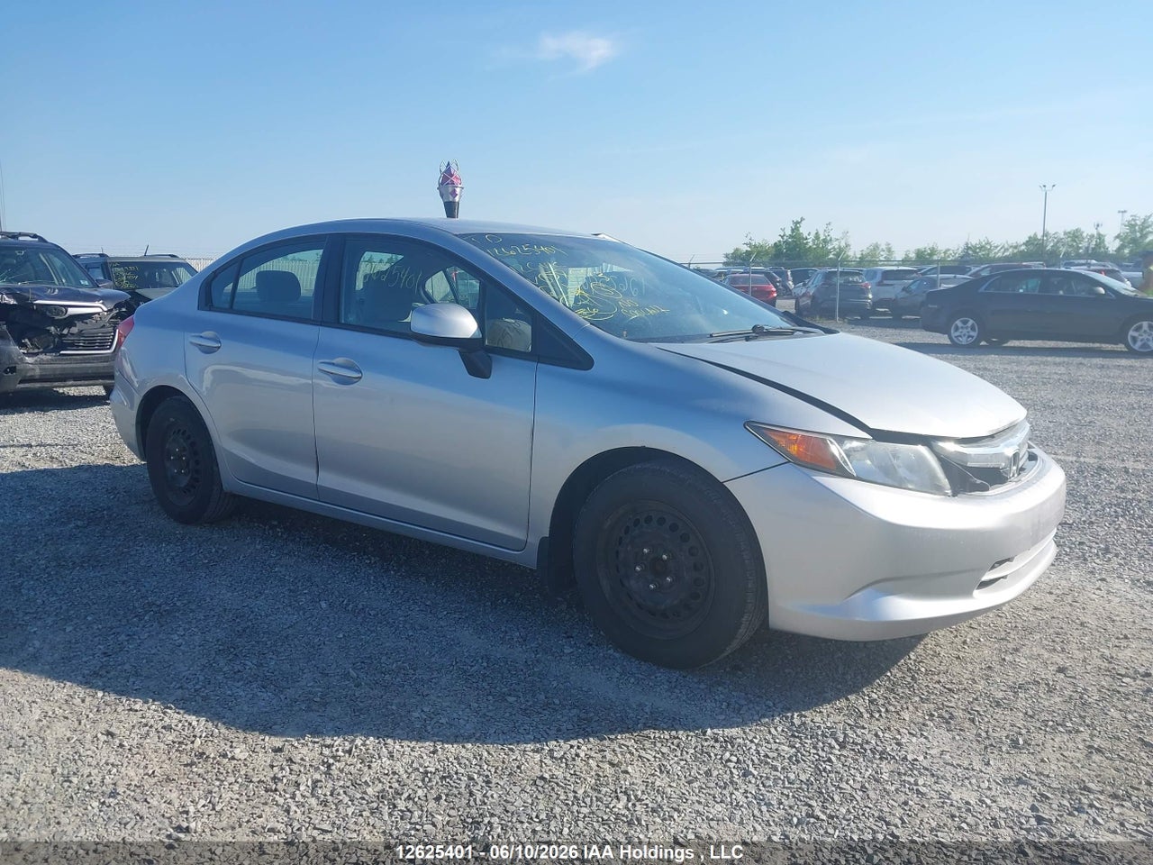 2HGFB2F48CH058093 · 2012 HONDA CIVIC LX