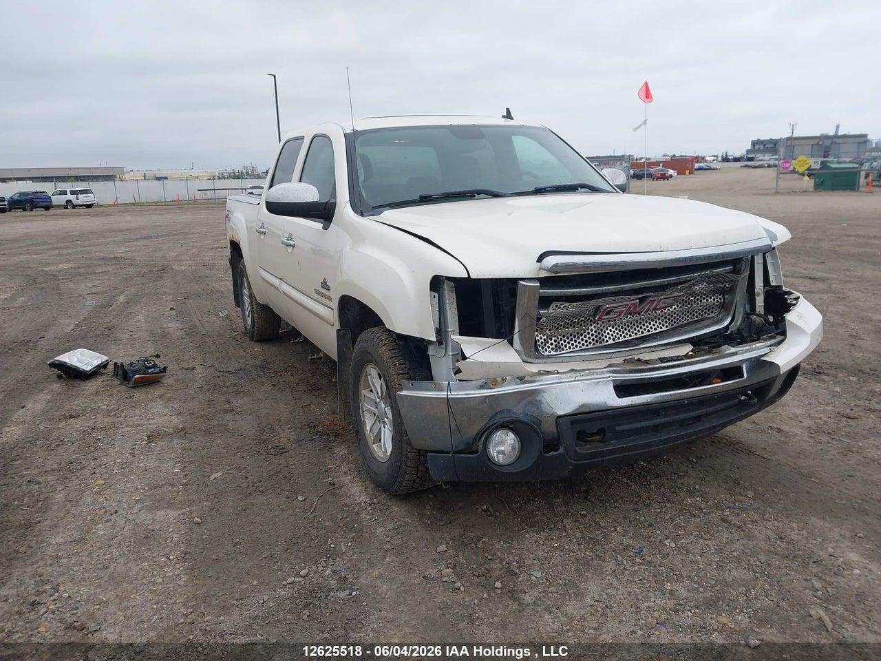 3GTP2VE76DG190111 · 2013 GMC SIERRA 1500 SLE