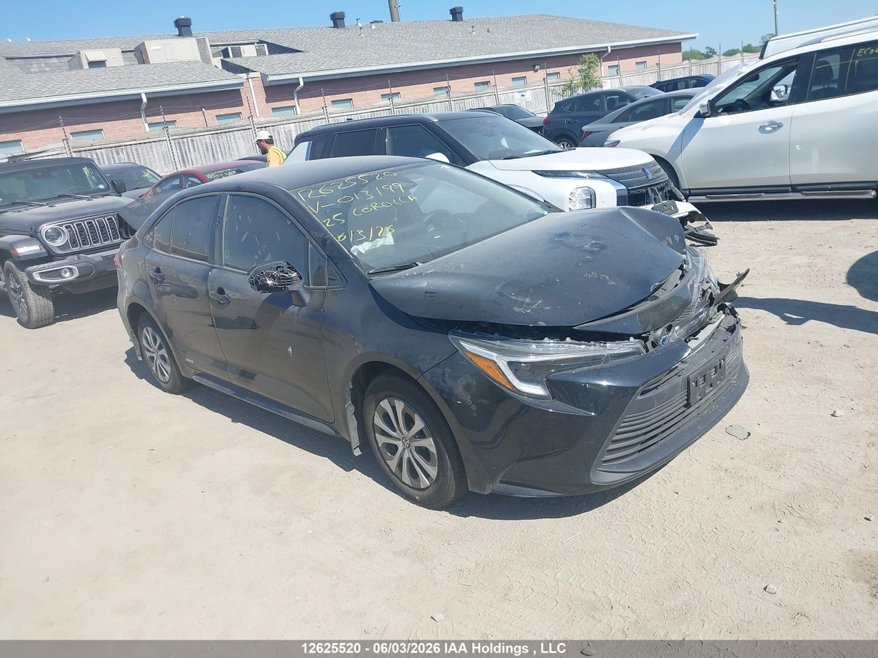 JTDBDMHE0SJ013199 · 2025 TOYOTA COROLLA HYBRID LE