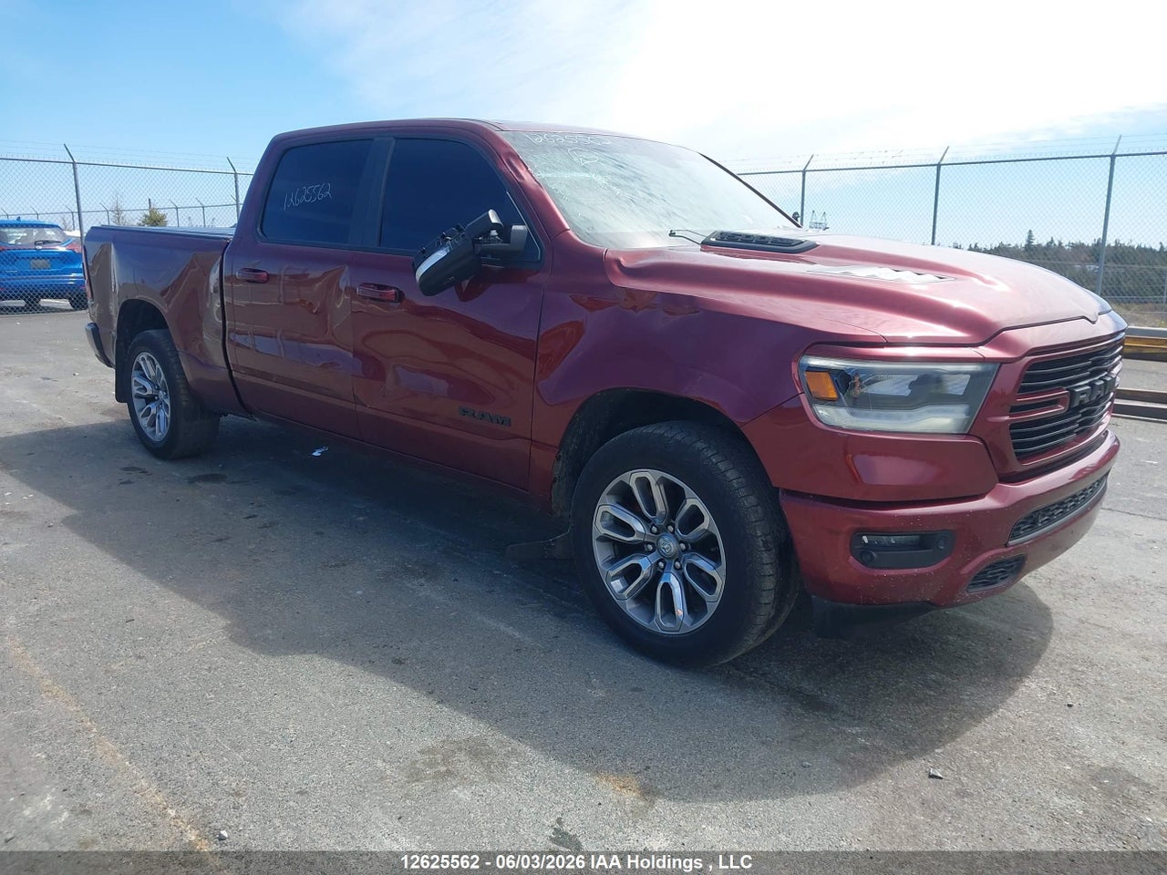 1C6SRFTT9KN555890 · 2019 RAM 1500 SPORT