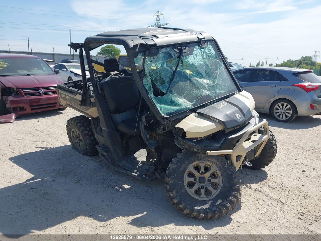 3JBUVAX40SK004789 · 2025 CAN-AM DEFENDER LIMITED CAB HD10
