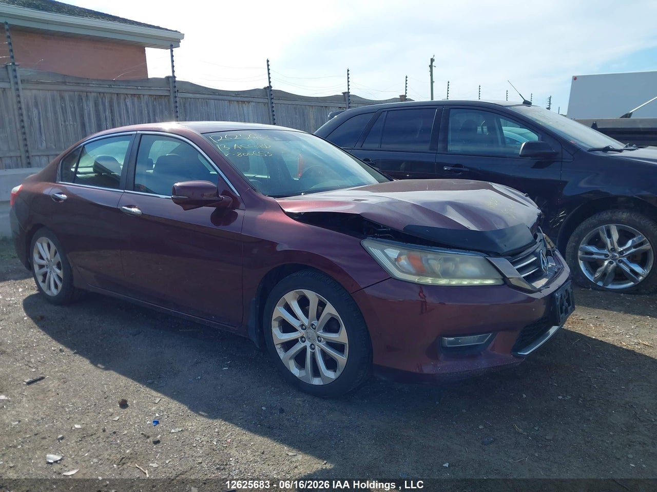 1HGCR2F93DA800653 · 2013 HONDA ACCORD TOURING