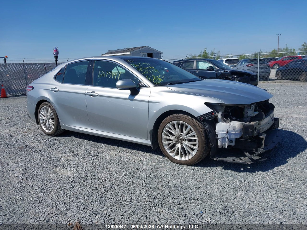 4T1B11HK7JU027154 · 2018 TOYOTA CAMRY XLE