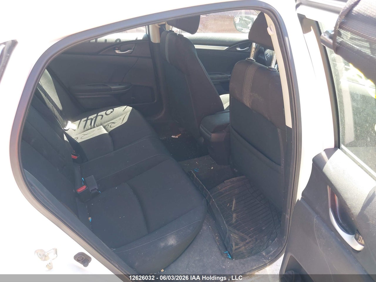 2HGFC2F75KH044139 · 2019 HONDA CIVIC EX · 8/23