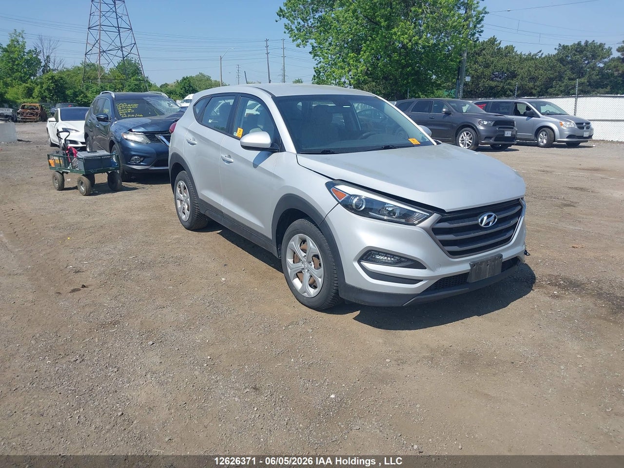 KM8J23A40GU042748 · 2016 HYUNDAI TUCSON SE