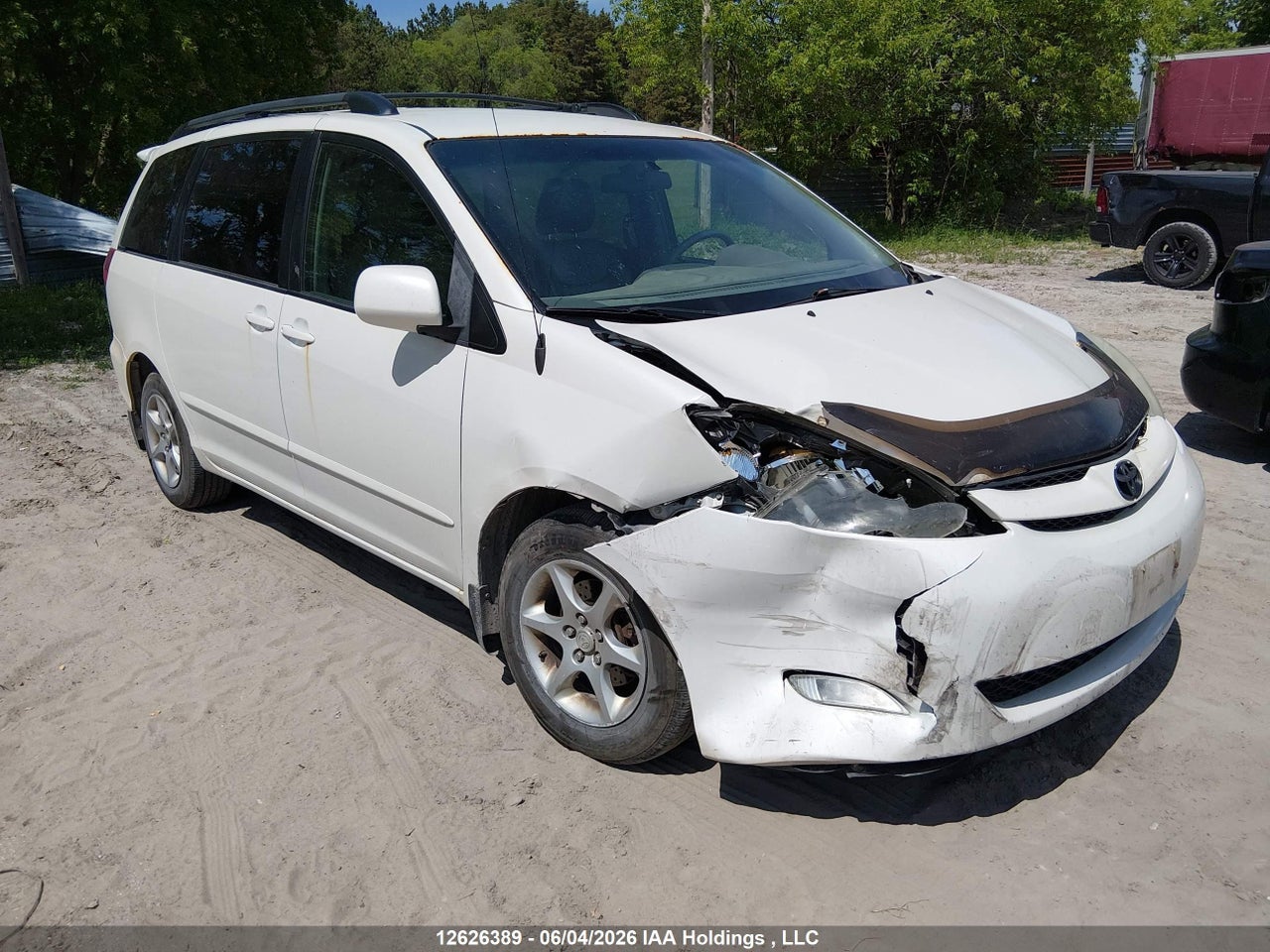 5TDKK4CC2AS291535 · 2010 TOYOTA SIENNA CE/LE