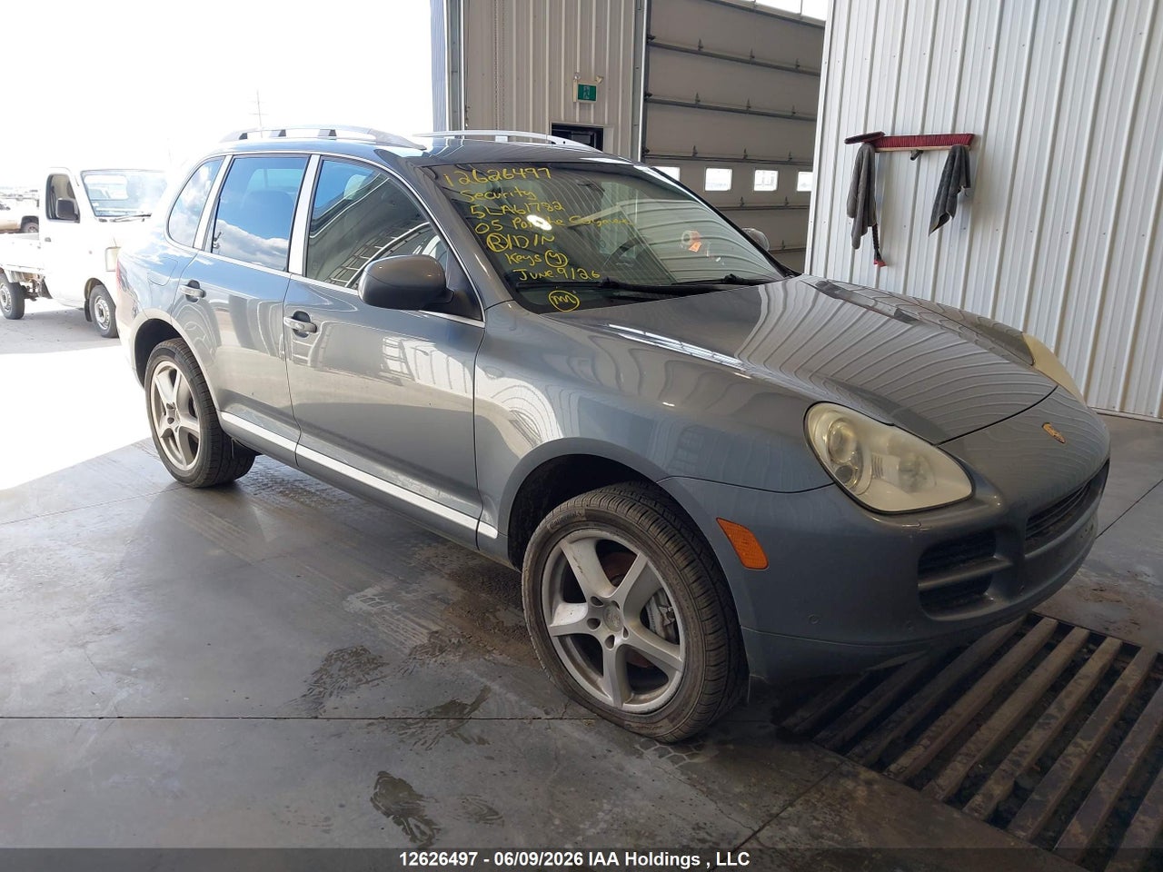 2005 PORSCHE CAYENNE S