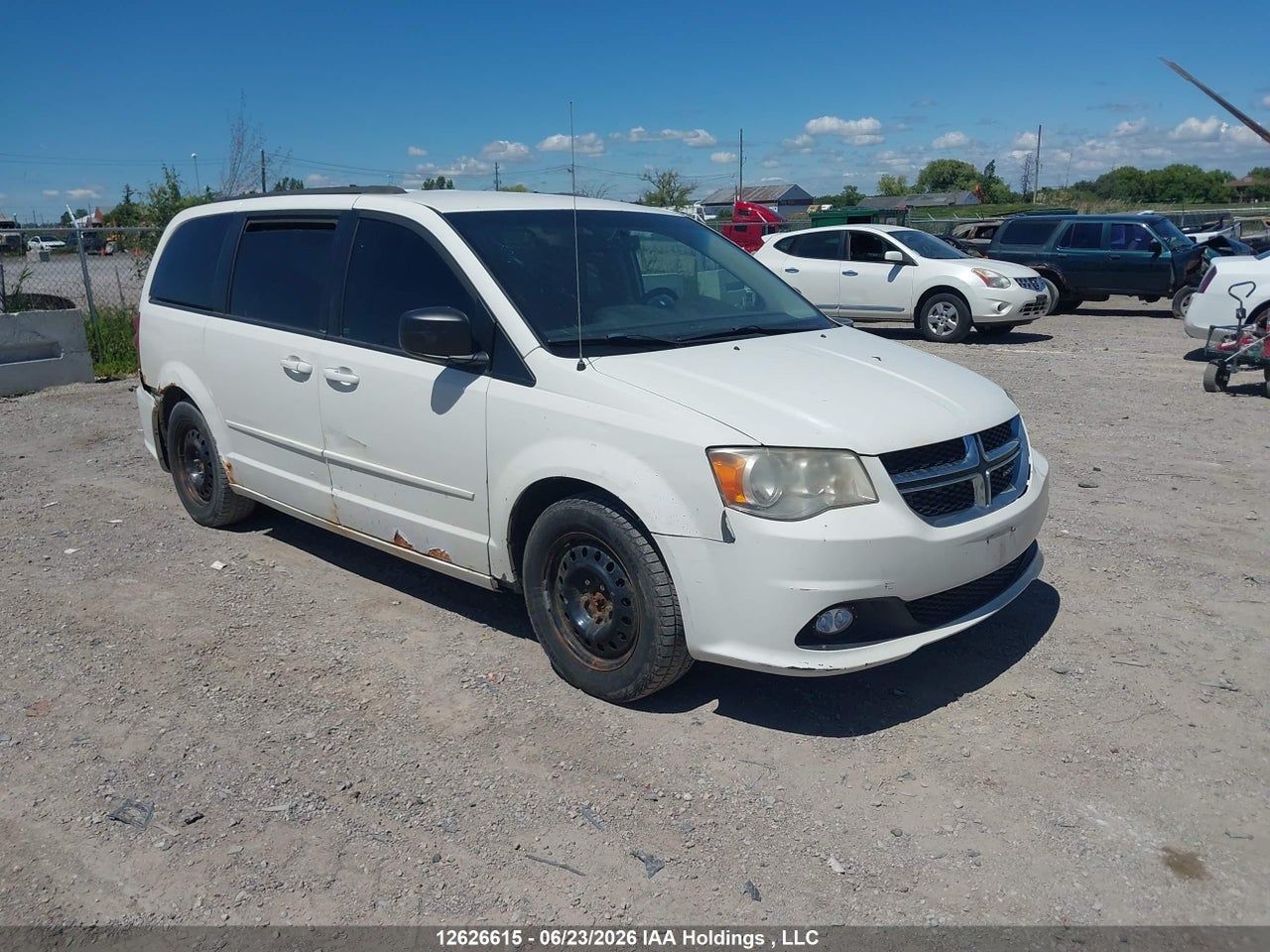 2D4RN4DG2BR725036 · 2011 DODGE GRAND CARAVAN SE/SXT