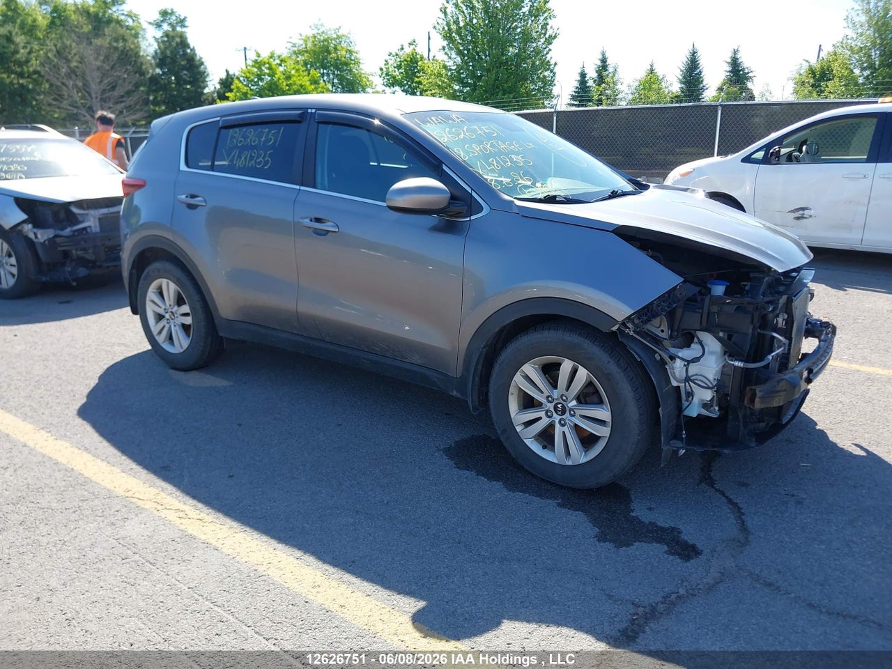 KNDPM3ACXJ7481235 · 2018 KIA Sportage LX