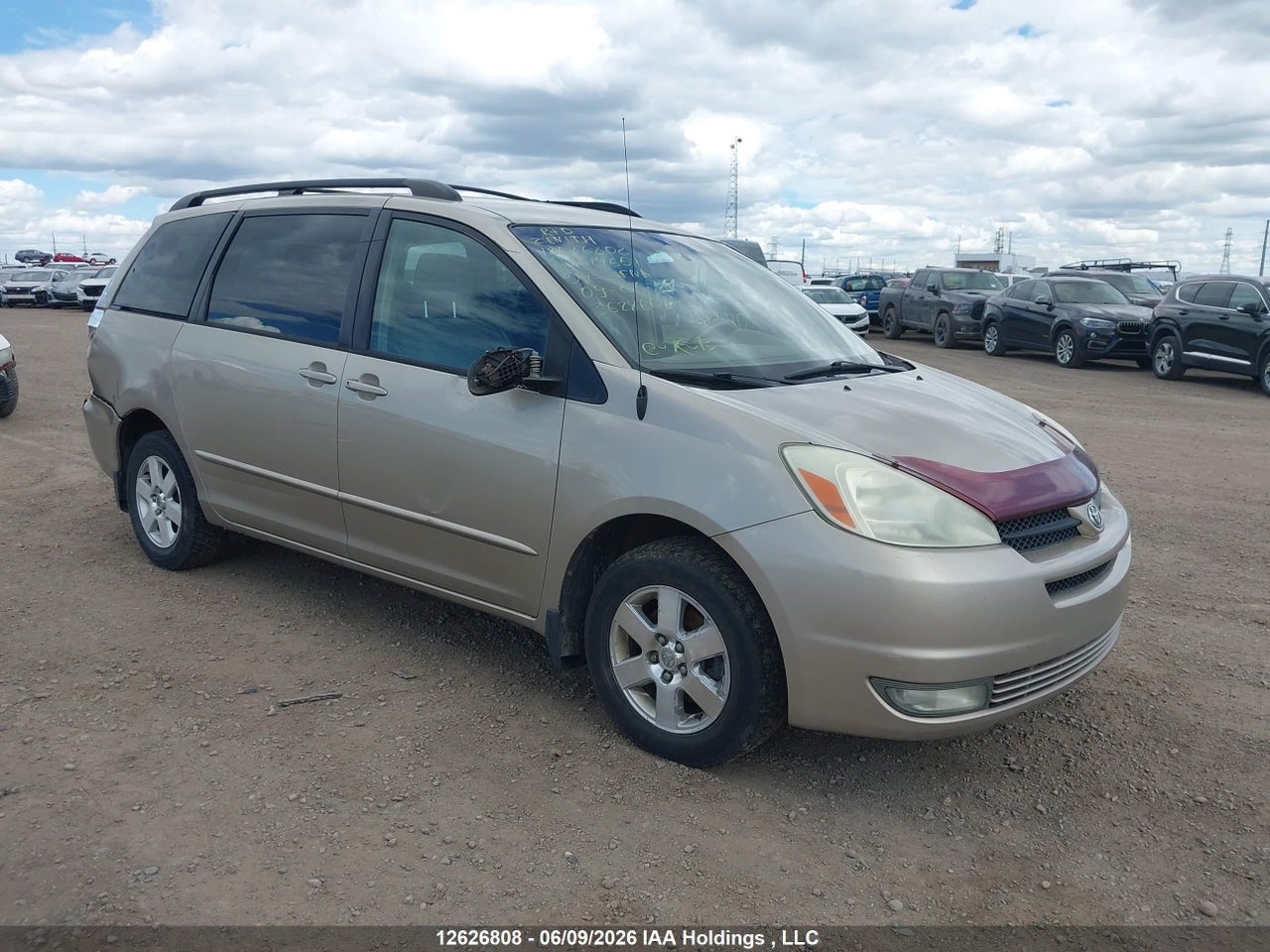 5TDZA23C94S014651 · 2004 TOYOTA SIENNA CE/LE