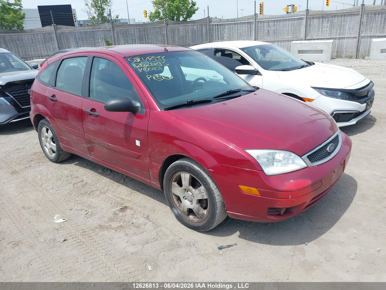 3FAFP37N05R150101 · 2005 FORD FOCUS ZX5