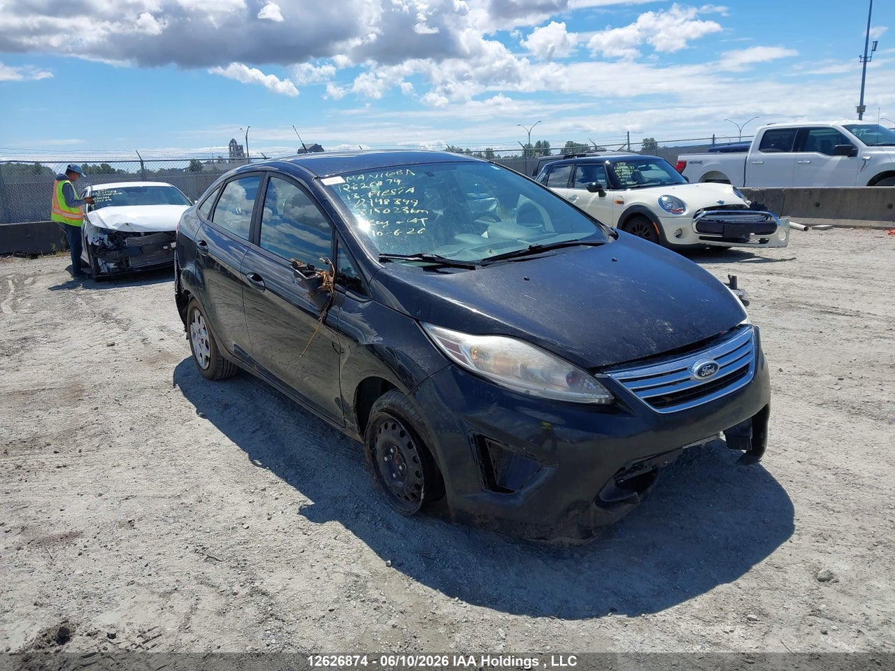 3FADP4BJ8DM148349 · 2013 FORD FIESTA SE