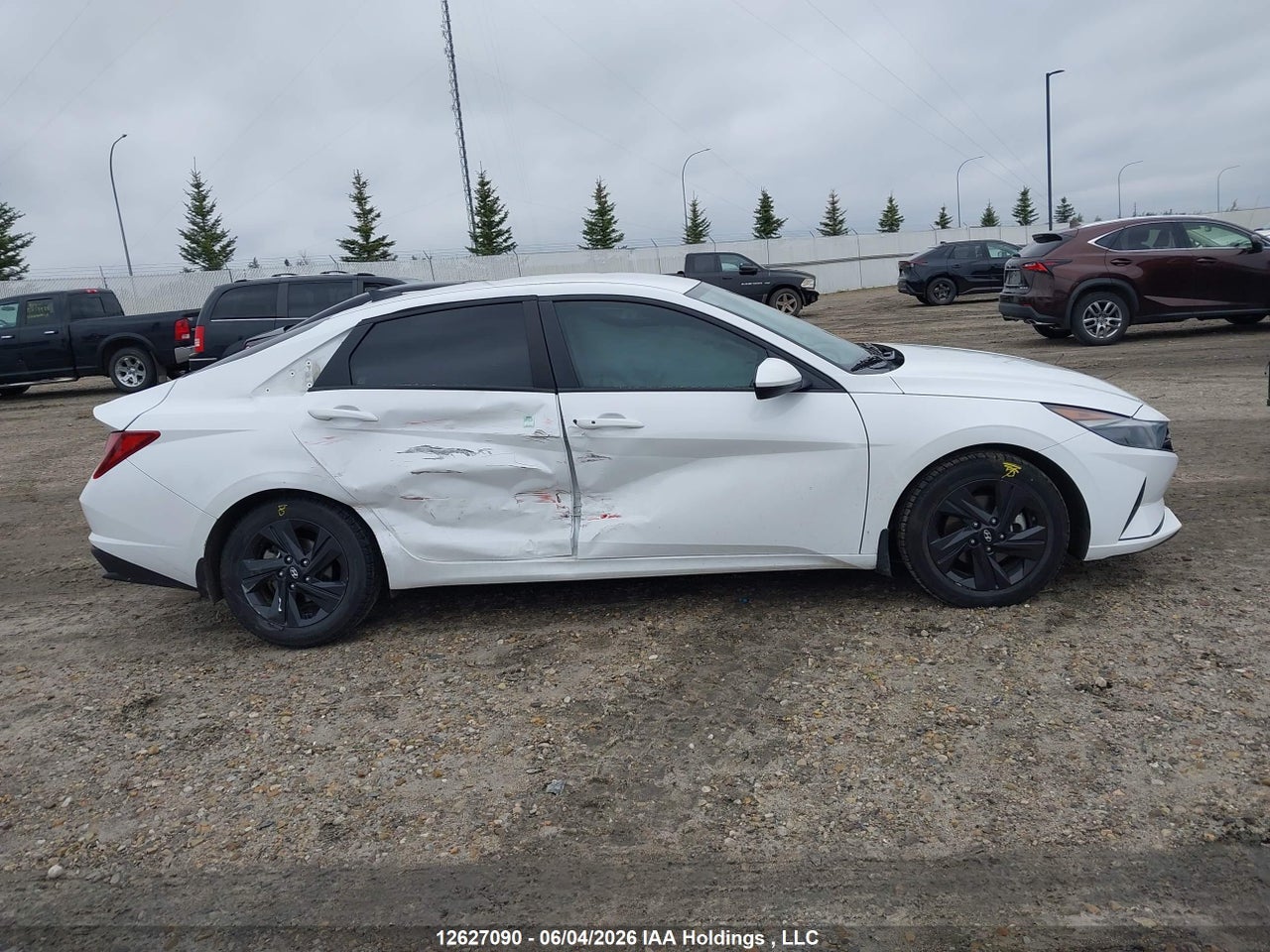 KMHLM4AG1NU247138 · 2022 HYUNDAI ELANTRA SEL · 12/19