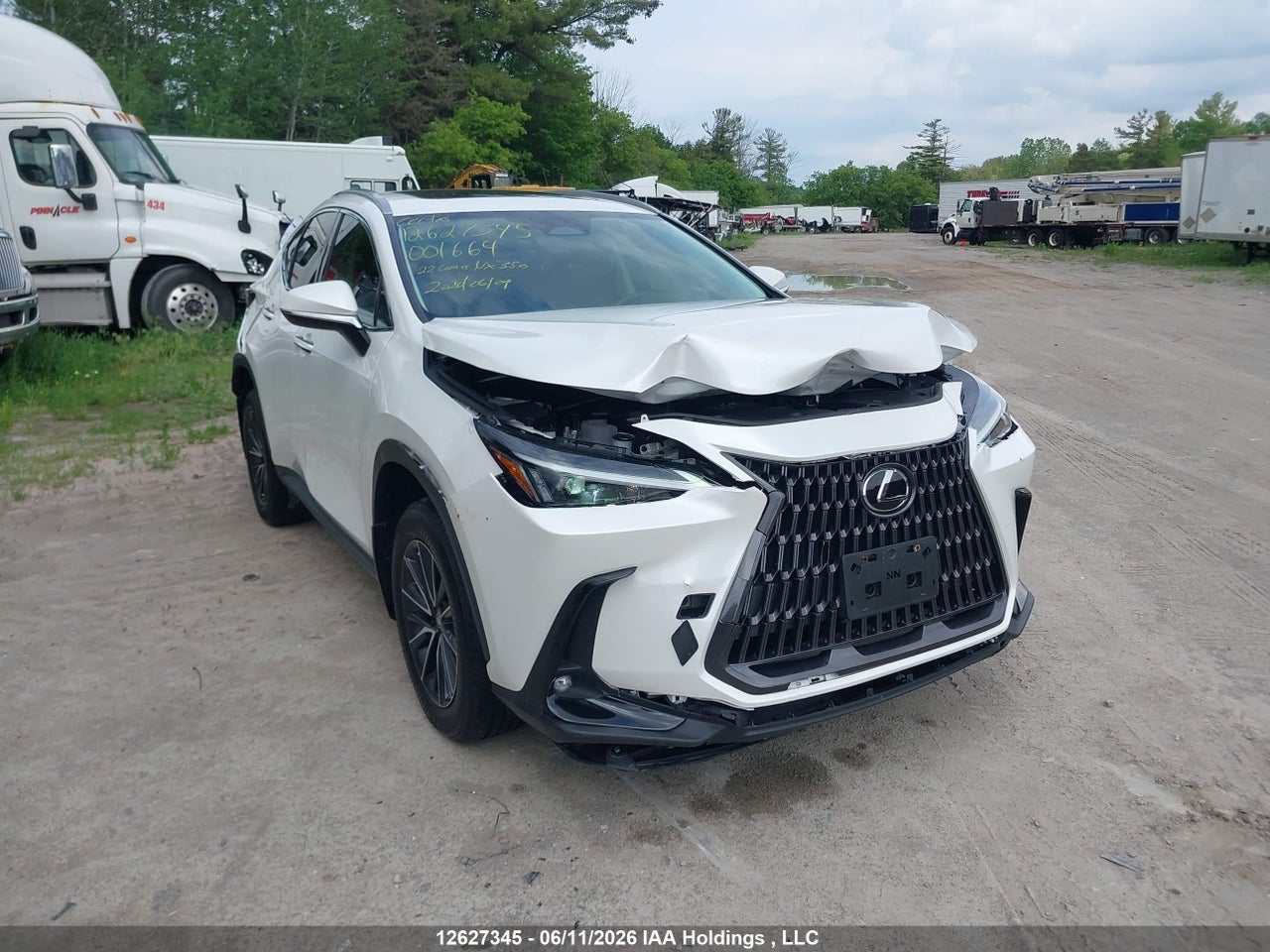 2T2GKCEZ6NC001664 · 2022 LEXUS NX 350H