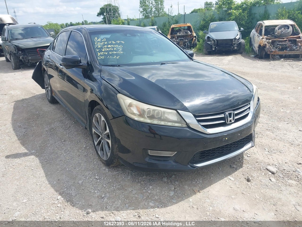 1HGCR3F98DA800427 · 2013 HONDA ACCORD TOURING