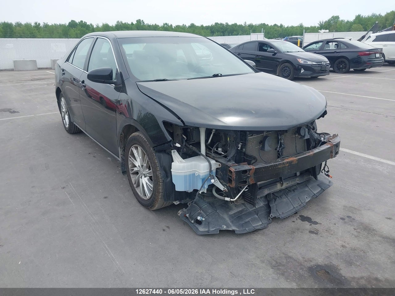 4T1BF1FK9EU359512 · 2014 TOYOTA CAMRY LE