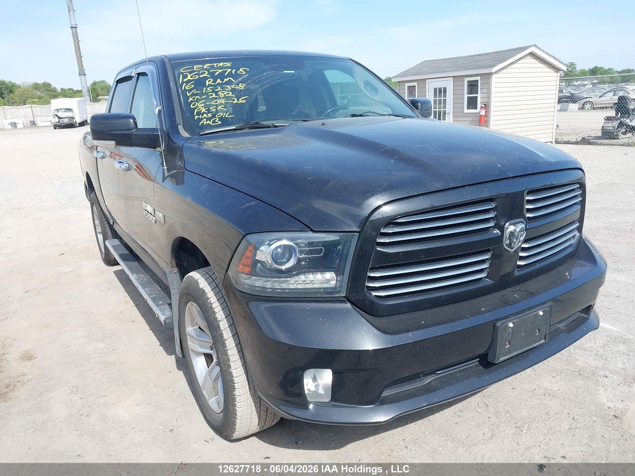 1C6RR7MT1GS152398 · 2016 RAM 1500 SPORT