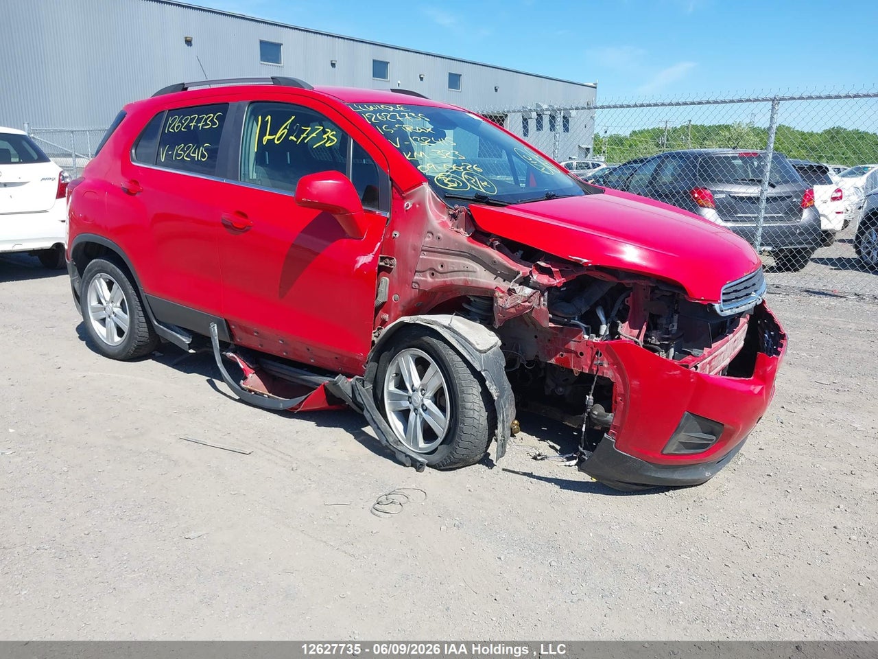 3GNCJLSB0FL132415 · 2015 CHEVROLET TRAX 2LT