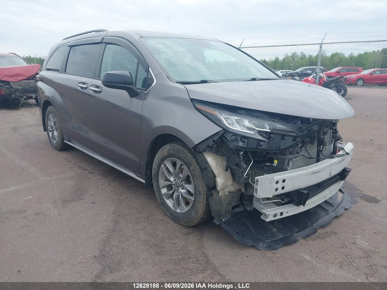 5TDGRKEC4NS094150 · 2022 TOYOTA SIENNA XLE 8-PASSENGER