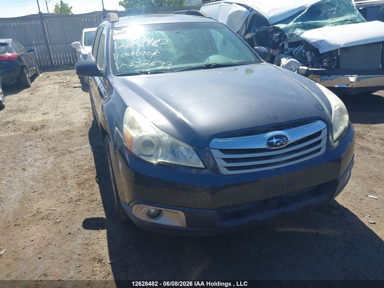 4S4BRGKC4B3332633 · 2011 SUBARU LEGACY OUTBACK