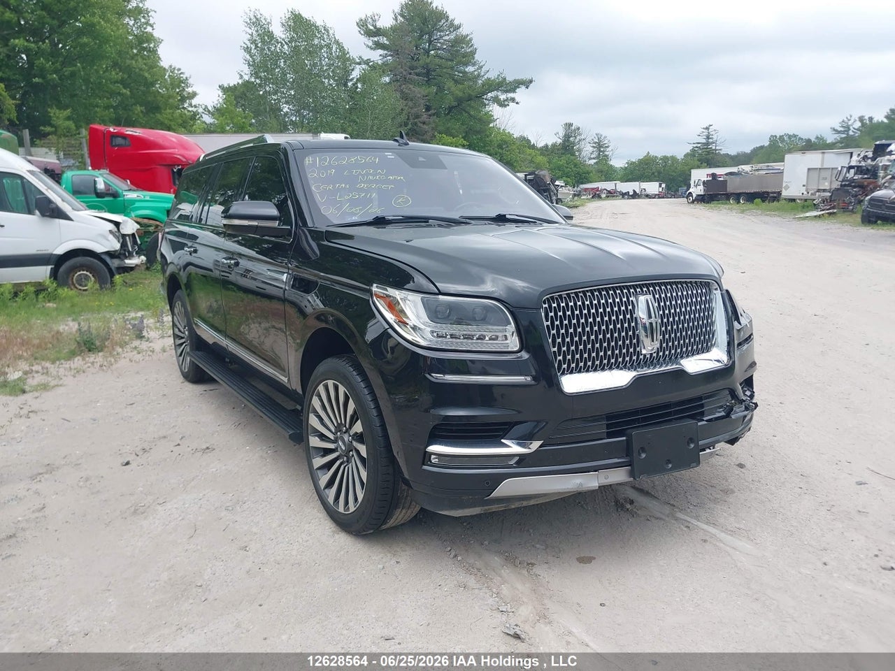 5LMJJ3LT2KEL25711 · 2019 LINCOLN NAVIGATOR L RESERVE