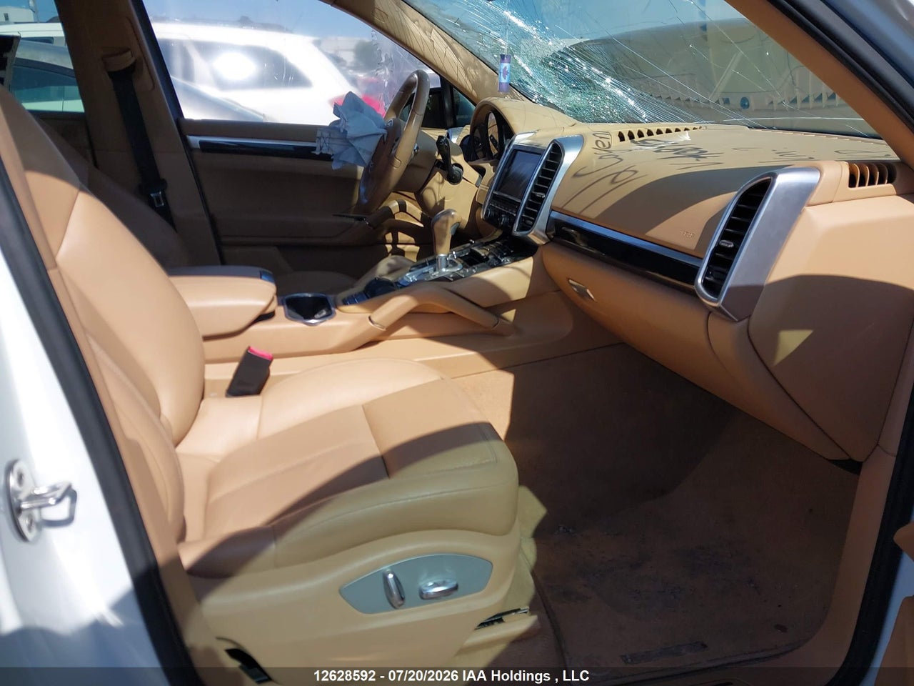 WP1AA2A20CLA08985 · 2012 PORSCHE CAYENNE · 5/24