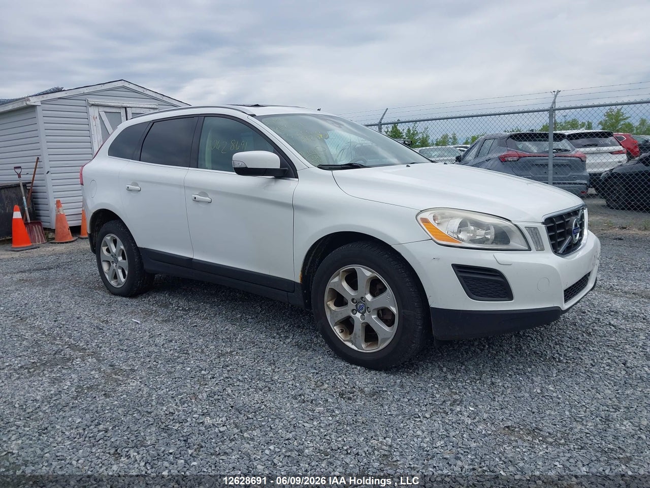 YV4952DZ3D2372372 · 2013 VOLVO XC60 3.2/3.2 PLATINUM/3.2 PREMIER/3.2 PREMIER PLUS