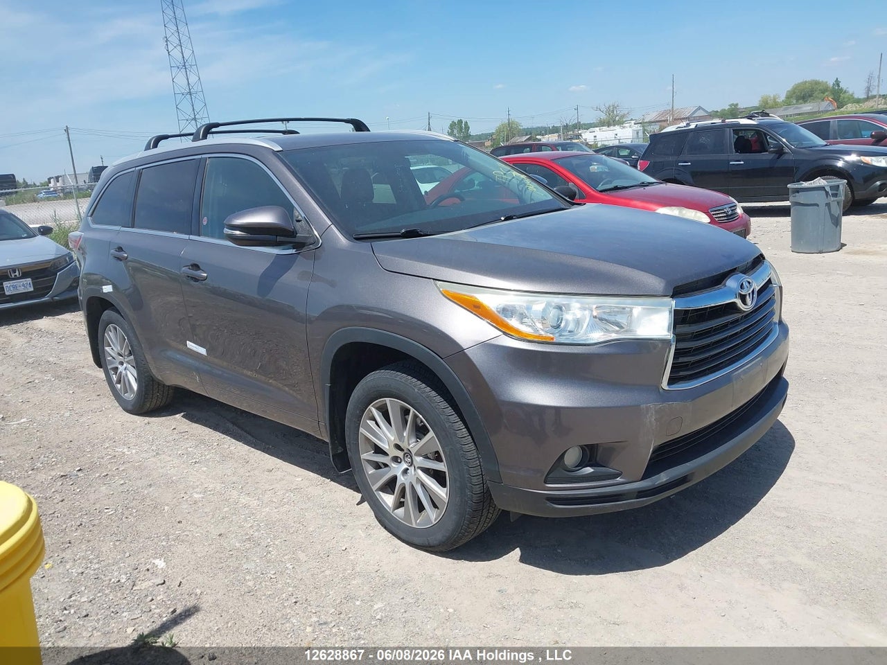 5TDJKRFH1GS298582 · 2016 TOYOTA highlander xle