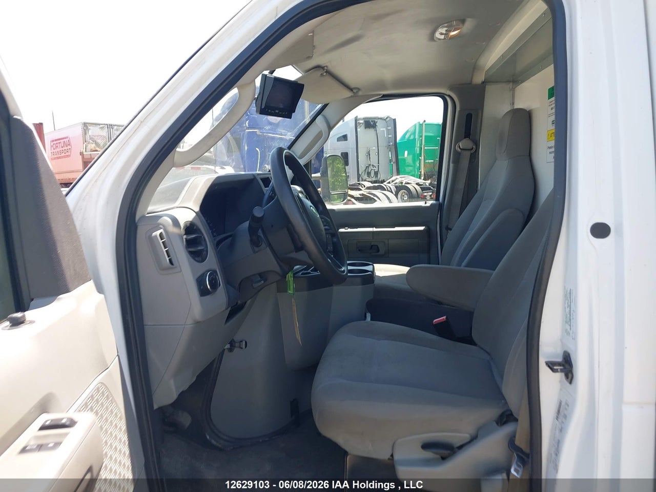 1FDXE4FN6RDD15106 · 2024 FORD ECONOLINE E450 SUPER DUTY CUTAWAY VAN · 8/15