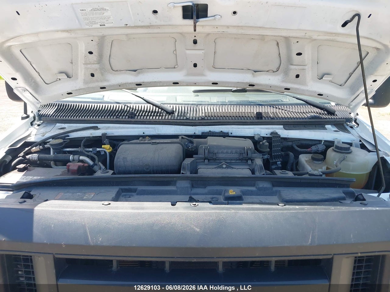 1FDXE4FN6RDD15106 · 2024 FORD ECONOLINE E450 SUPER DUTY CUTAWAY VAN · 10/15