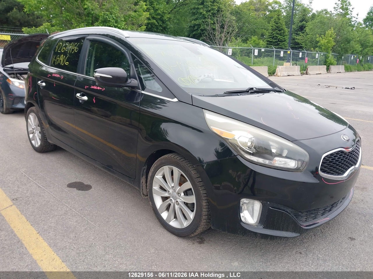 KNAHU8A33G7131906 · 2016 KIA RONDO