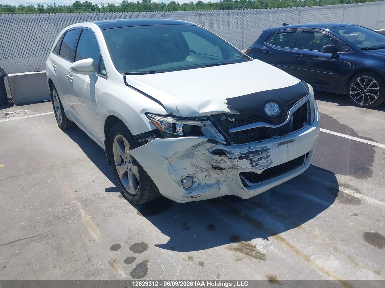 4T3BK3BB1GU123251 · 2016 TOYOTA VENZA XLE