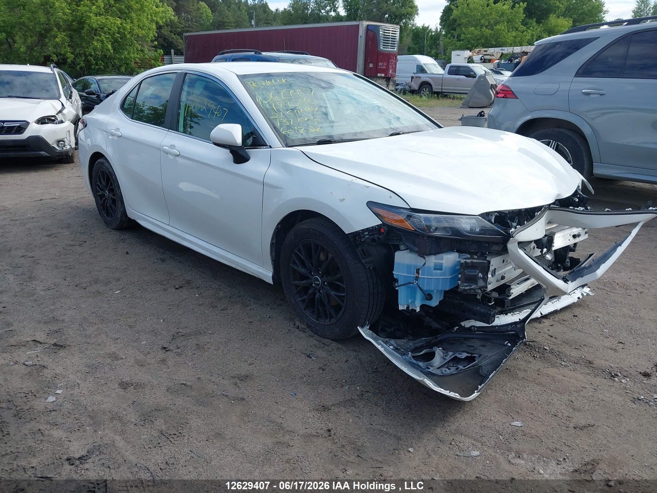 4T1G11AK3MU487240 · 2021 TOYOTA CAMRY SE