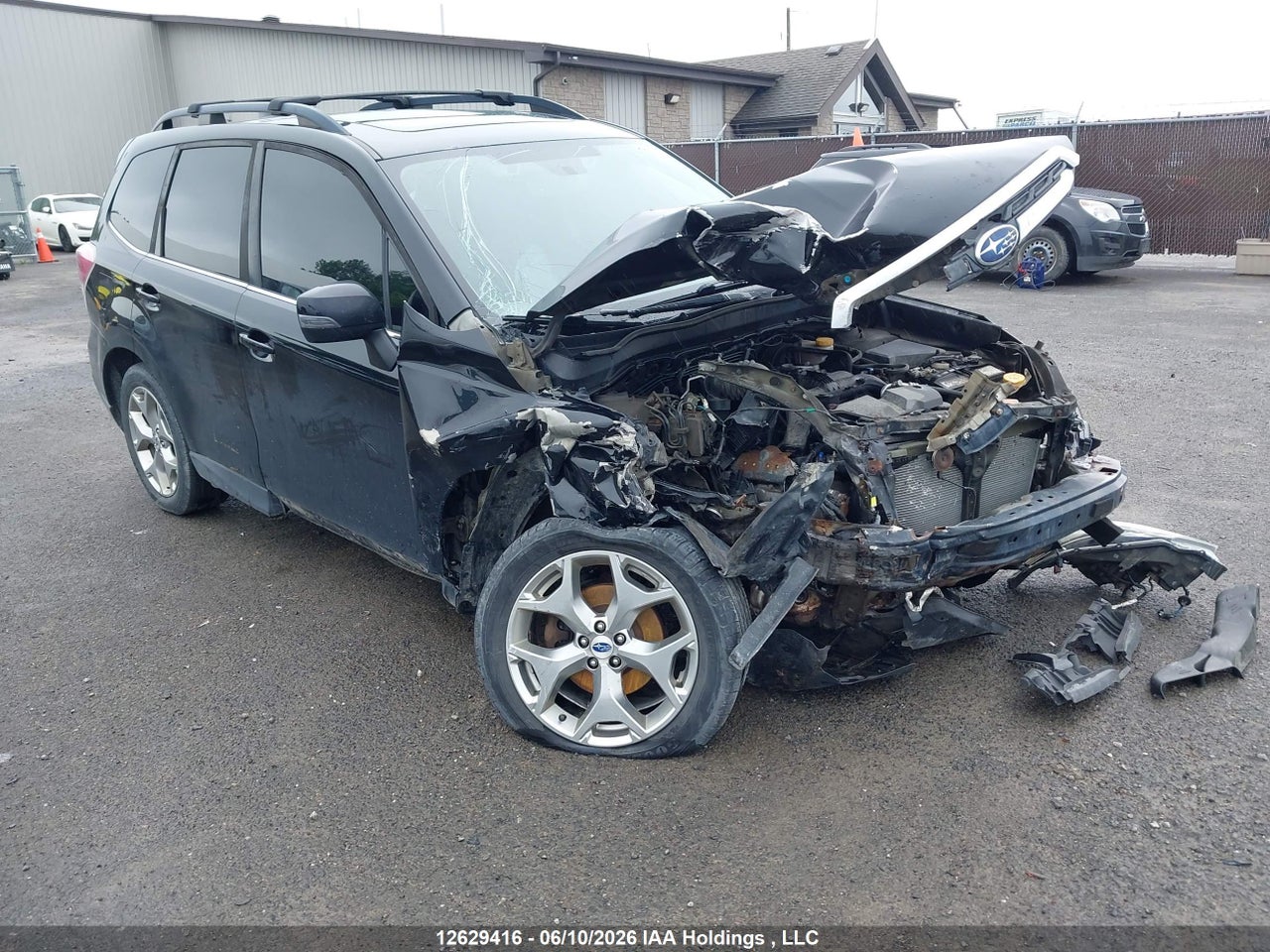 JF2SJEUC3HH590443 · 2017 SUBARU FORESTER 2.5I LIMITED