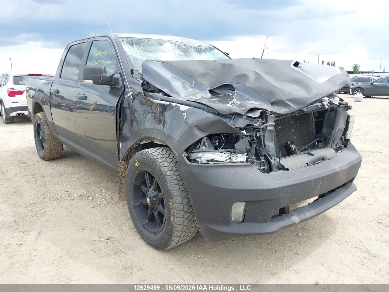 1C6RR7MT7HS562396 · 2017 RAM 1500 SPORT