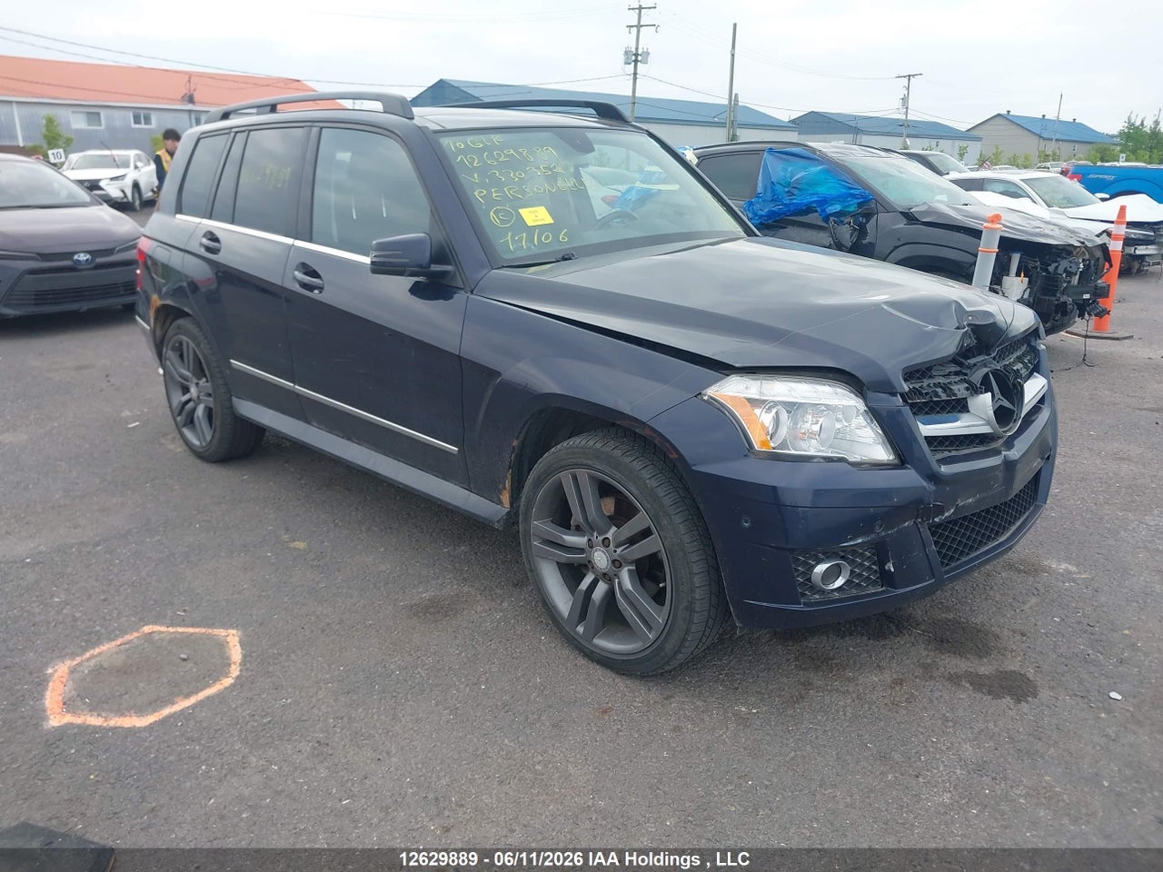 WDCGG8HB3AF330352 · 2010 MERCEDES BENZ GLK 350 4MATIC