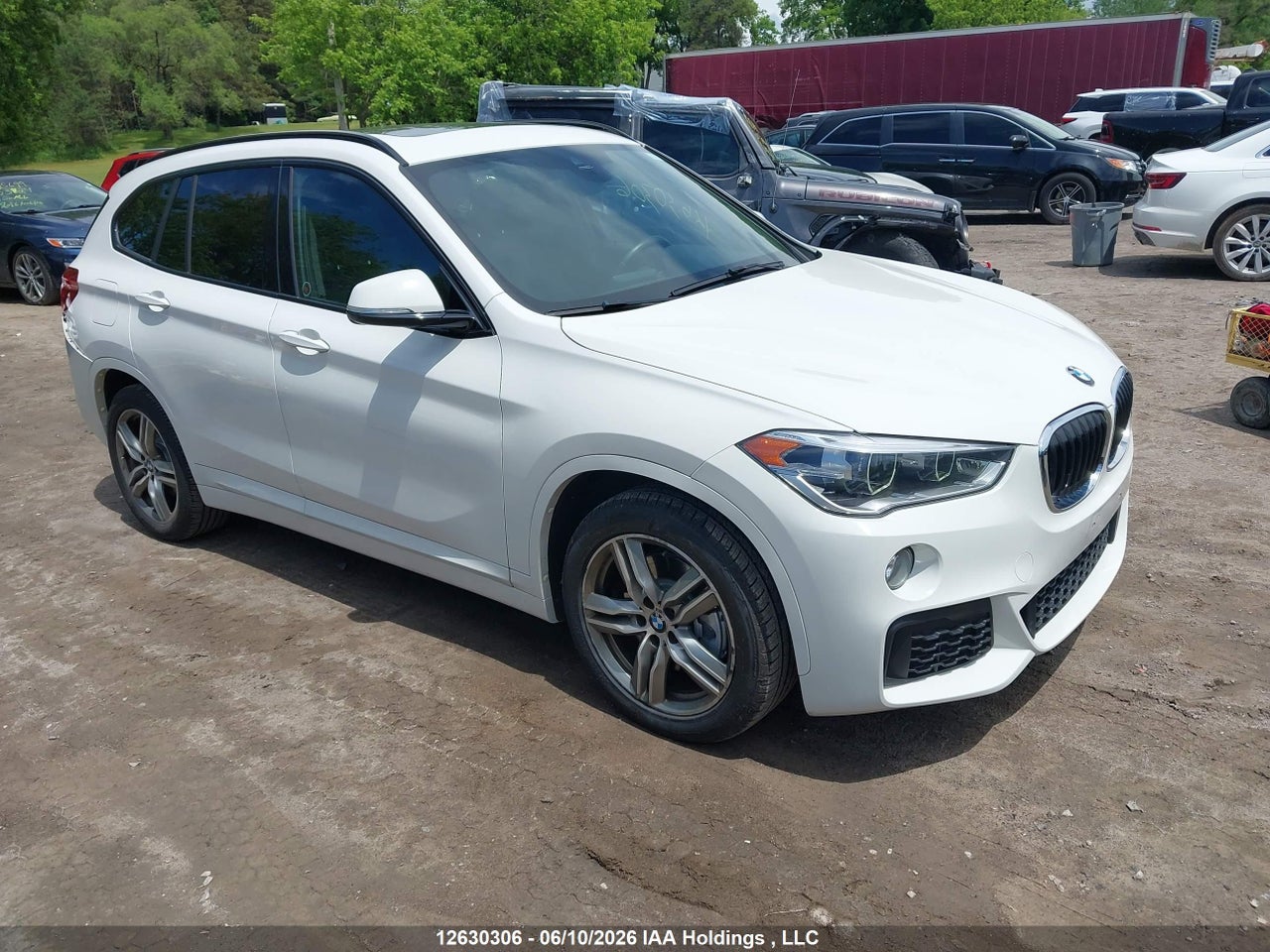 WBXHT3C32J3F03911 · 2018 BMW X1 XDRIVE28I