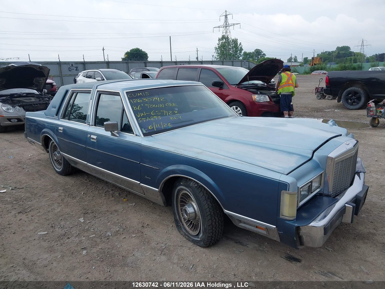 1LNBP96F6GY657123 · 1986 LINCOLN TOWN CAR