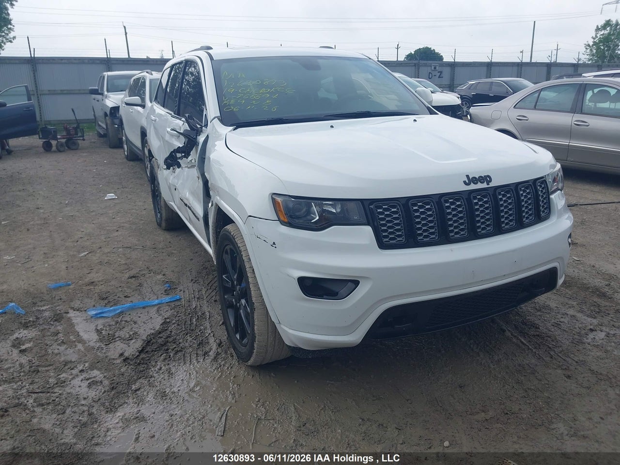 1C4RJFAG1KC766694 · 2019 JEEP GRAND CHEROKEE LAREDO