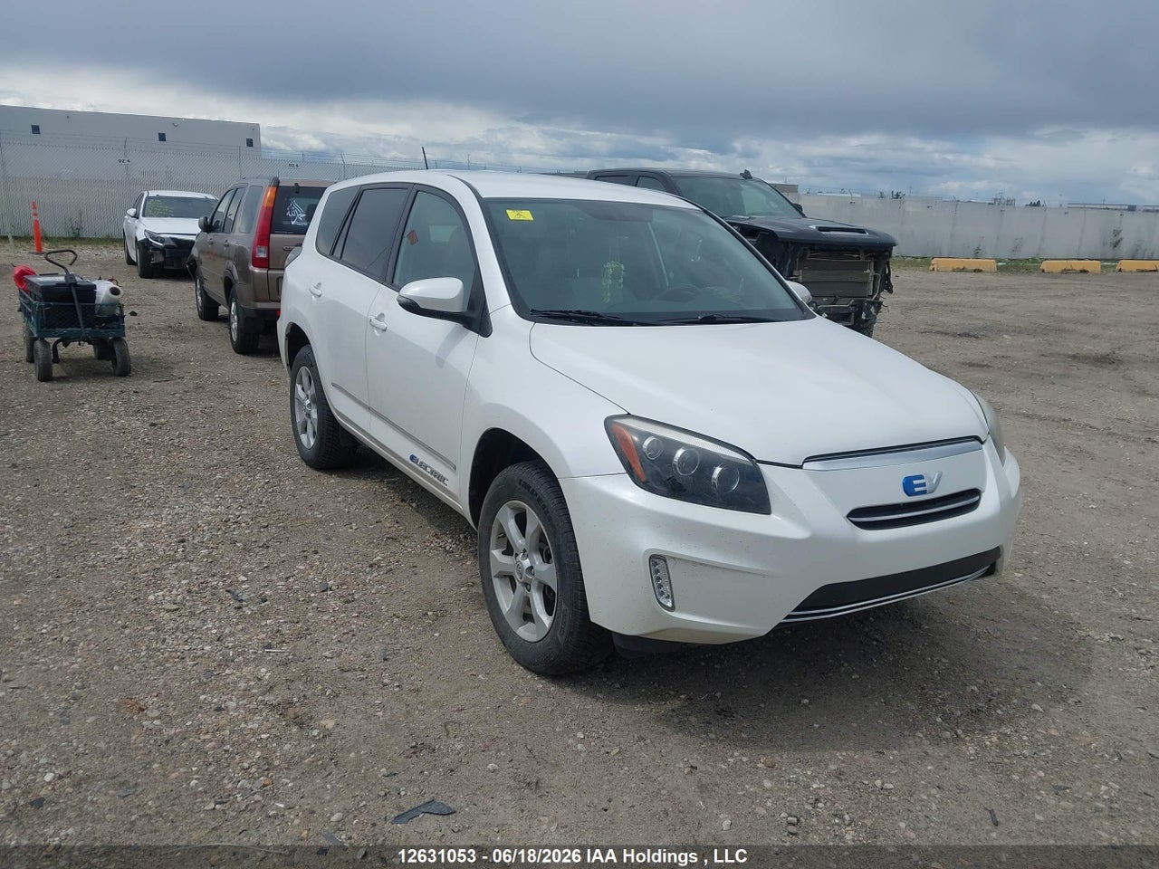 2T3YL4DV9EW002744 · 2014 TOYOTA RAV4 EV