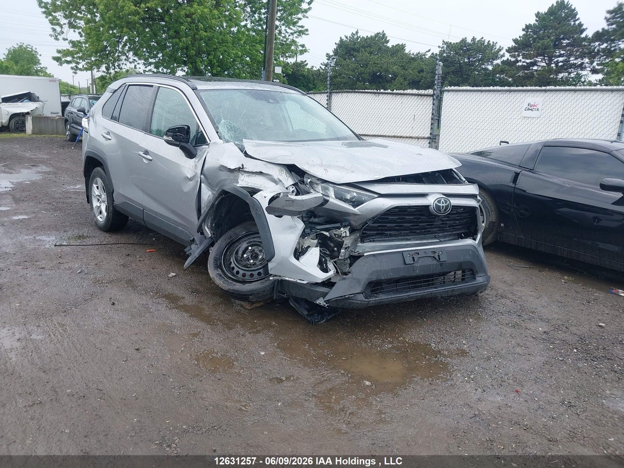 2T3R1RFV6KW022689 · 2019 TOYOTA RAV4 XLE/XLE PREMIUM